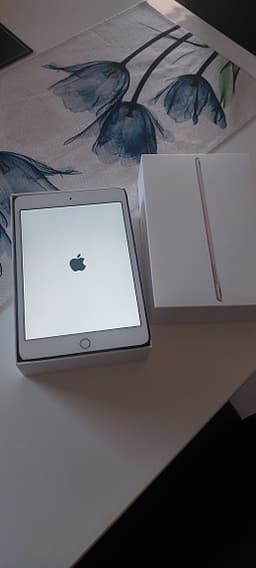Apple iPad 4 mini  128 GB