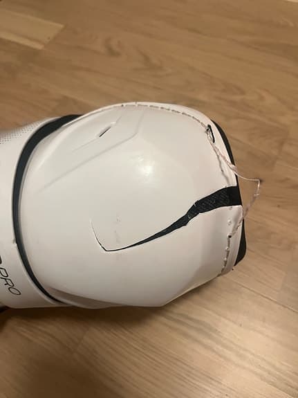 CCM JETSPEED FT8 PRO Benskydd