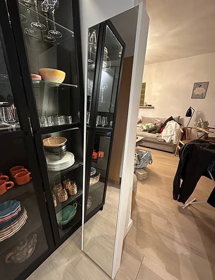 Alterna, spegelskåp med förvaring