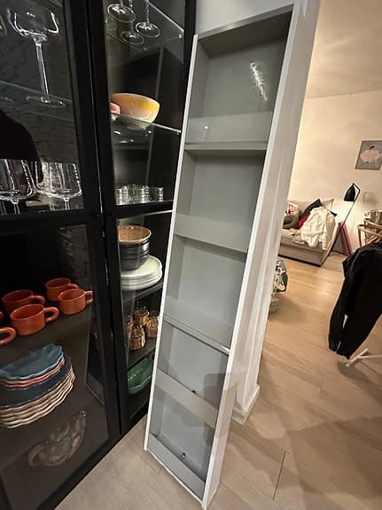 Alterna, spegelskåp med förvaring