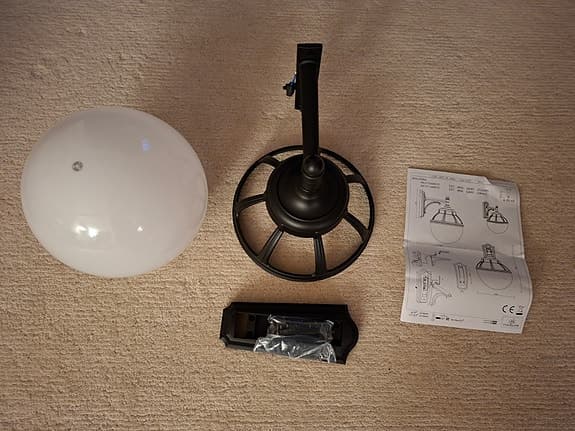 Utomhus väggarmatur Bologna i svart metall *NY*