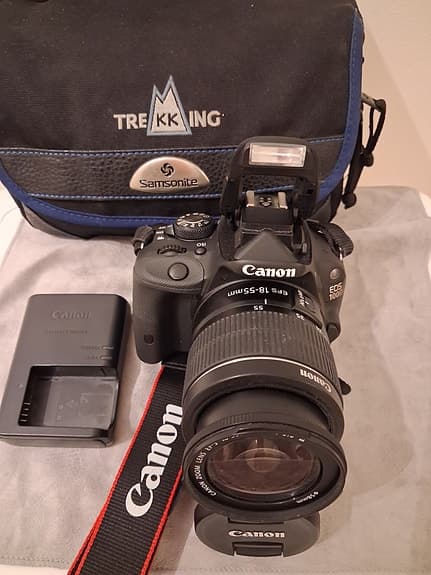 Canon EOS 100 d  Digital Systemkamera