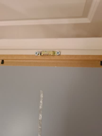 Liten spegel retro stil med guldram guld ram