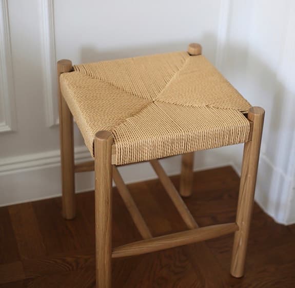 Pall med flätad sits