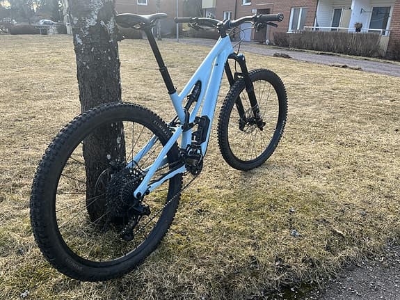 Specialized Stumpjumper EVO Comp i kolfiber (S3)