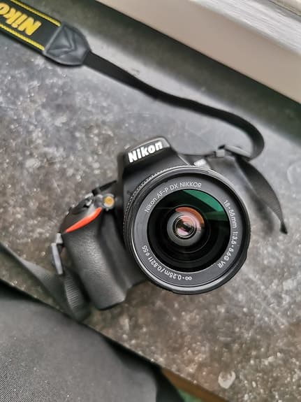 Nikon D3500 DSLR-kamera med AF-P DX NIKKOR 18-55mm objektiv