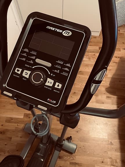 Master CR30 Crosstrainer