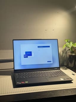 Lenovo Legion 7 - 32GB/ 16GB 3080 /Ryzen 7 5800H/ 1+2TB NVME