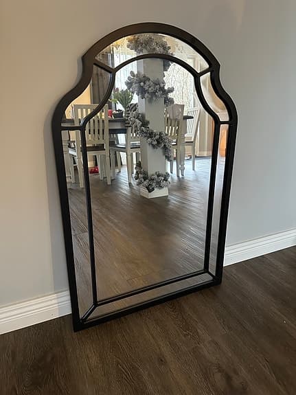 Helt ny väggspegel svart