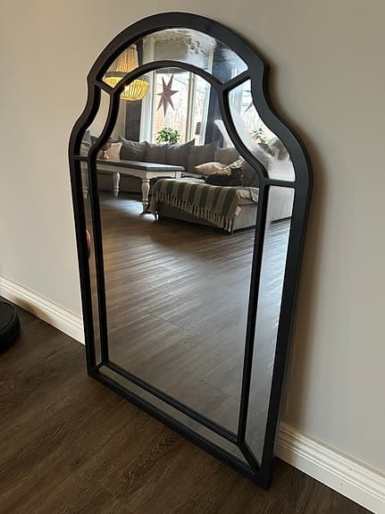 Helt ny väggspegel svart