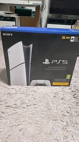 PS5 slim digital edition i NYTT SKICK(oöppnad)