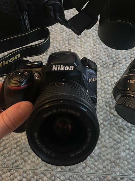 Nikon D3400 + AF-P Nikkor 18-55mm + Tamron SP 70-300mm objektiv
