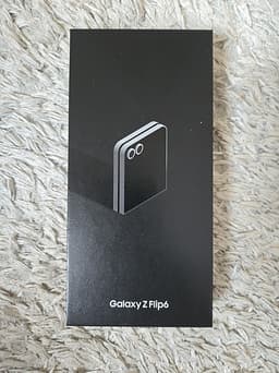 Samsung Galaxy Z Flip6 - 256 GB