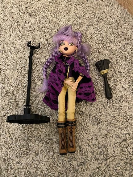 Yasmina Clairvoya bratzillaz docka