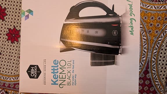 OBH Vattenkokare 1,0 L svart helt ny