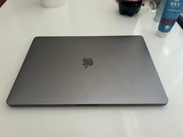 Apple MacBook Pro  16 tum
