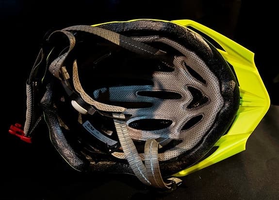 TEC cykelhjälm i storlek S/M.