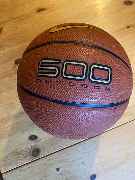 Nike 500 Outdoor Basketboll
