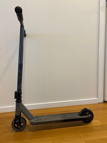 Parkour sparkcykel