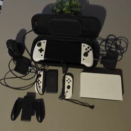 Nintendo Switch OLED Vit