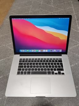 MacBook Pro Mid 2014 - Intel Core i7 / 16GB RAM /