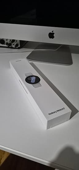 Samsung Galaxy Watch 7 44mm oöppnad  Vit