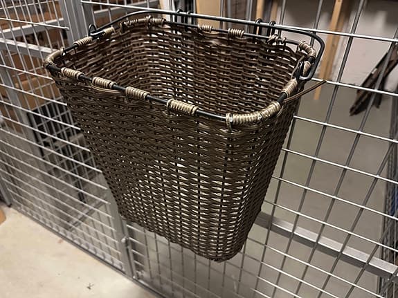 Cykelkorg (2st) i vävd trä för vuxencykel.