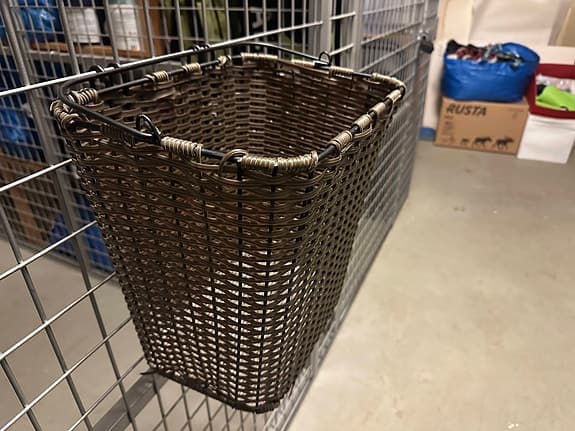 Cykelkorg (2st) i vävd trä för vuxencykel.