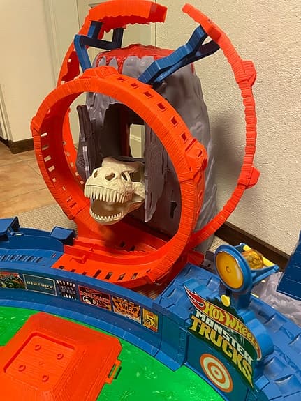 Hot Wheels Monster Trucks lekbana