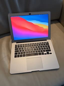 Apple MacBook Air Laptop