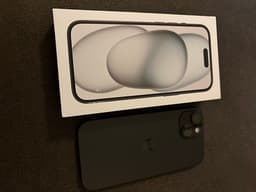 Apple iPhone 15  128 GB