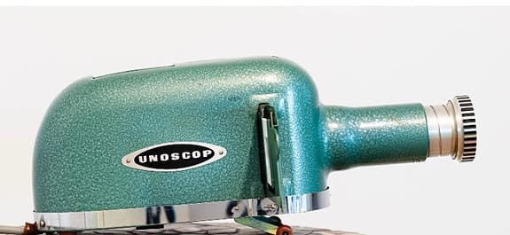 Unoskop projektor