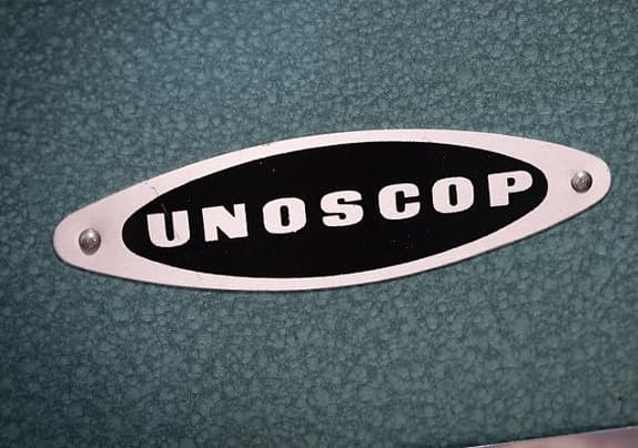 Unoskop projektor