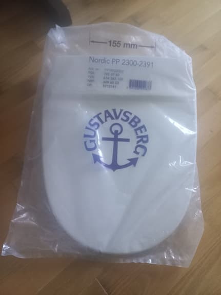 Oanvända Gustavsberg toalettsits