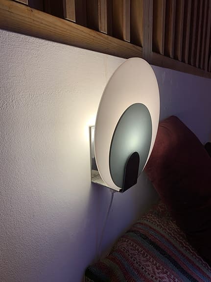 VÄGGLAMPOR, ett par, plast och metall, Nafa, 1970-tal