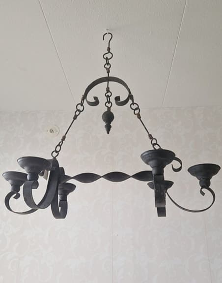 Takkrona taklampa smide till 6 blockljus