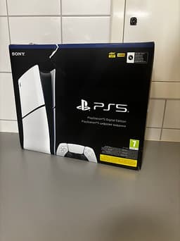 Sony Playstation 5 1Tb. Inklusive  pulse 3D trådlöst headset, grey camo