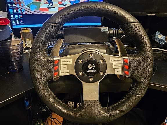 Logitech G27 inkl Track IR