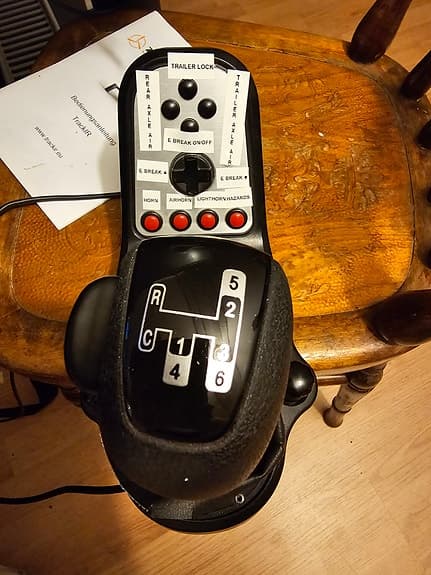 Logitech G27 inkl Track IR