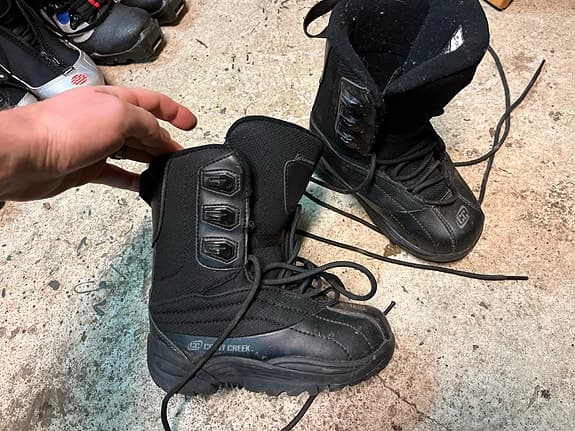 Snowboardboots storlek 33