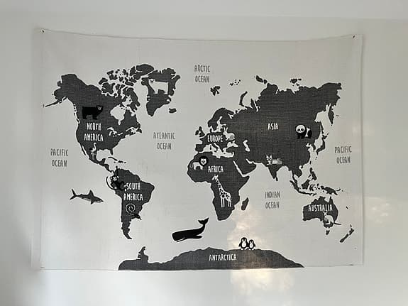 H&M Home Matta för barnrum