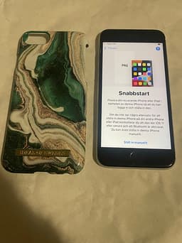 Apple iPhone SE |64 GB | 2020 | Batterihälsa 81 %