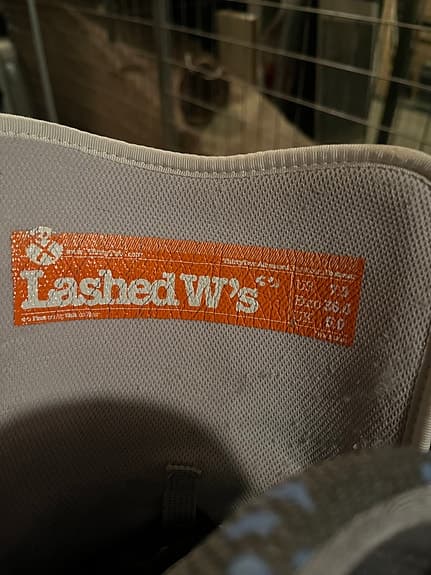 Näst intill oanvända Snowboardskor