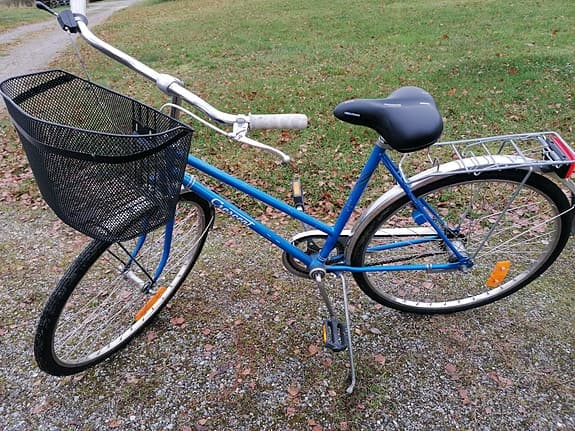 Crecent Damcyckel en ägare