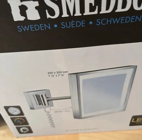 Smedbo Väggmonterad Sminkspegel 200x200 mm