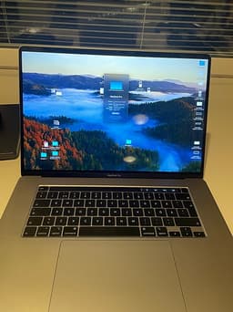 MacBook Pro 16" (2019) - i9, 32GB RAM, 1TB SSD