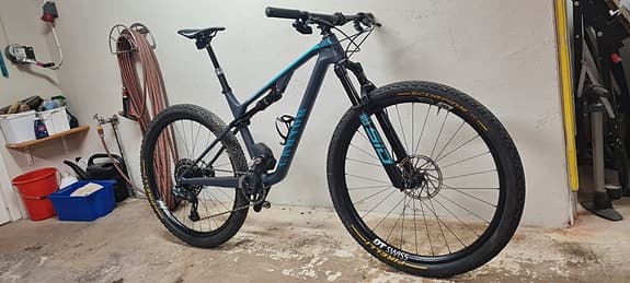 Canyon Lux Trail CF8, Strl M