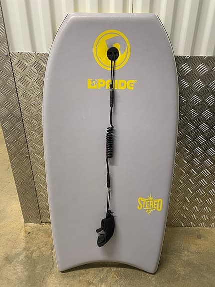 Pride Stereo Bodyboard + simfötter