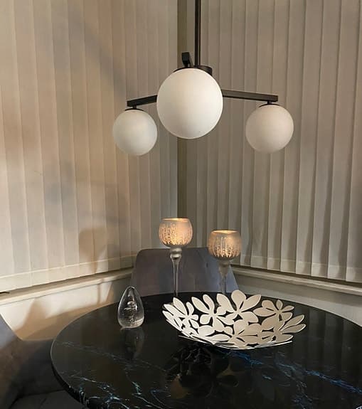 Enkel stilren taklampa