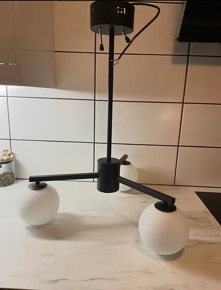 Enkel stilren taklampa